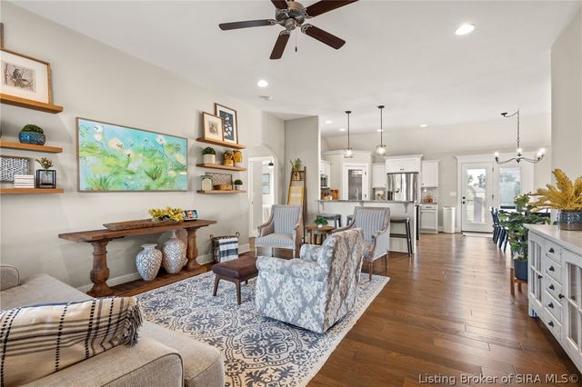 5618 Covington Drive, Charlestown, IN 47111