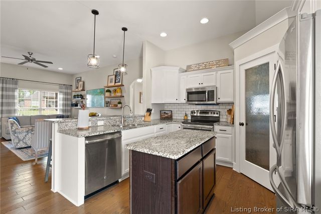 5618 Covington Drive, Charlestown, IN 47111