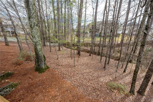 5622 Harbormist Drive, Powder Springs, GA 30127