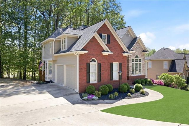 5622 Harbormist Drive, Powder Springs, GA 30127