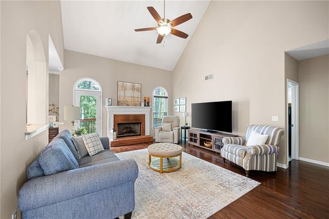 5622 Harbormist Drive, Powder Springs, GA 30127
