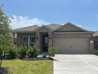 1022 Whispering Winds Drive, Beasley, TX 77417
