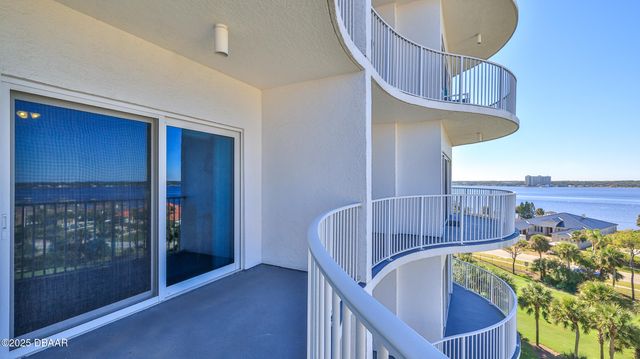 2 Oceans West Blvd Apt 705, Daytona Beach, FL 32118