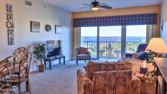 2 Oceans West Blvd Apt 705, Daytona Beach, FL 32118