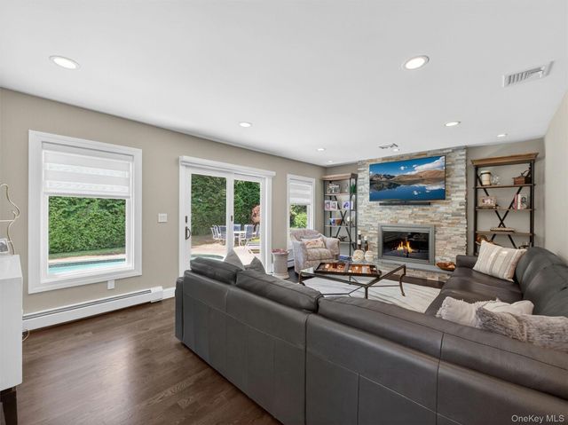 27 Concord Drive, New City, NY 10956