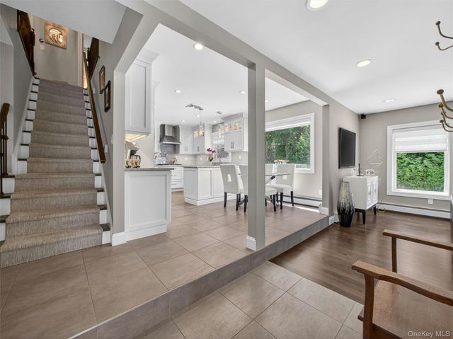 27 Concord Drive, New City, NY 10956