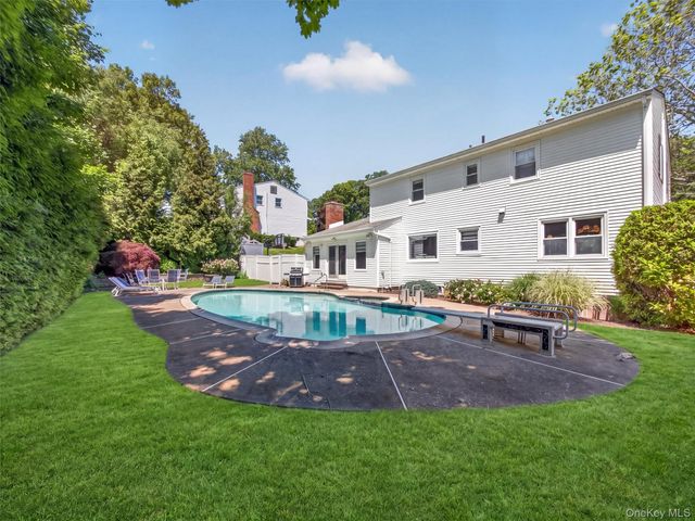 27 Concord Drive, New City, NY 10956