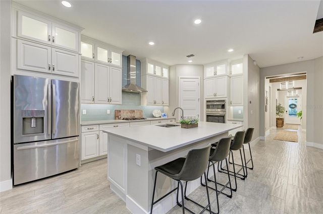2005 6TH ST E, Palmetto, FL 34221