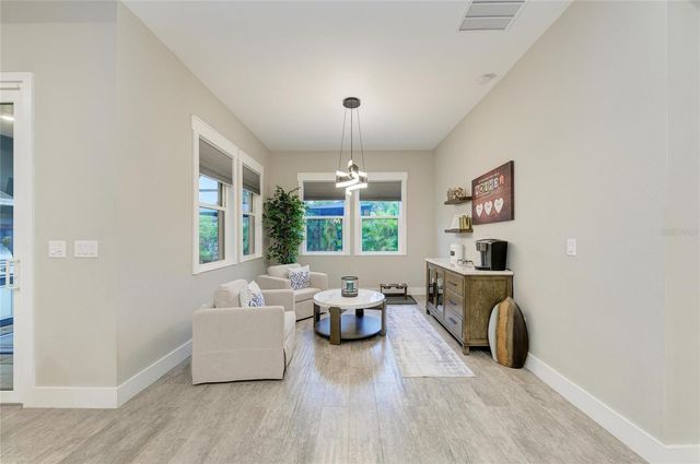 2005 6TH ST E, Palmetto, FL 34221