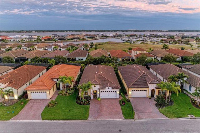 2005 6TH ST E, Palmetto, FL 34221