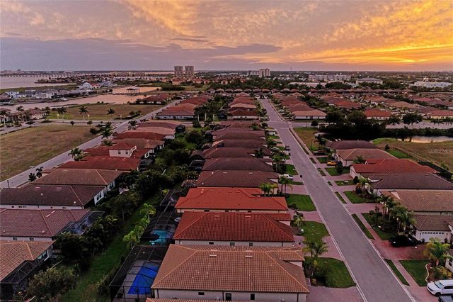 2005 6TH ST E, Palmetto, FL 34221