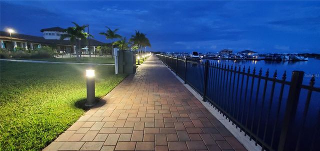 2005 6TH ST E, Palmetto, FL 34221