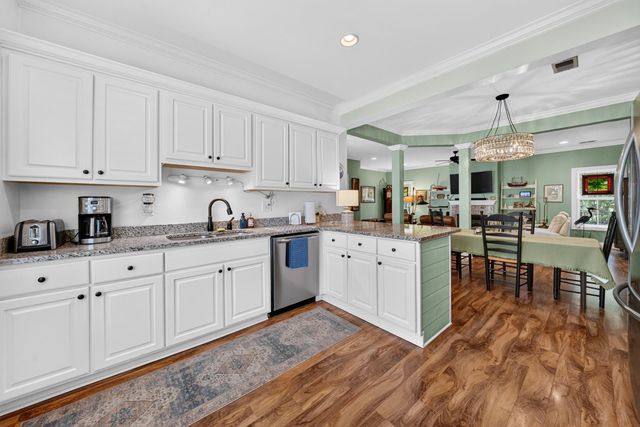 172 Tuckers Rd., Pawleys Island, SC 29585