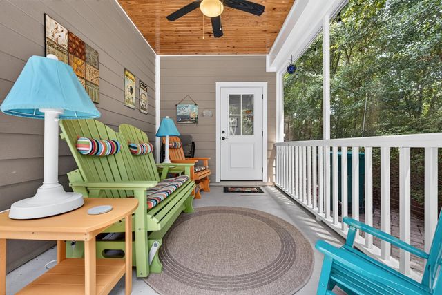 172 Tuckers Rd., Pawleys Island, SC 29585