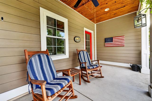 172 Tuckers Rd., Pawleys Island, SC 29585