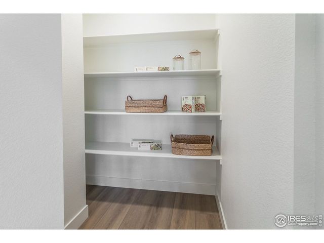 792 Chatter Rd, Windsor, CO 80550