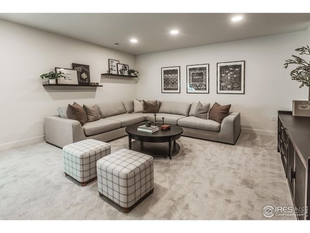 792 Chatter Rd, Windsor, CO 80550