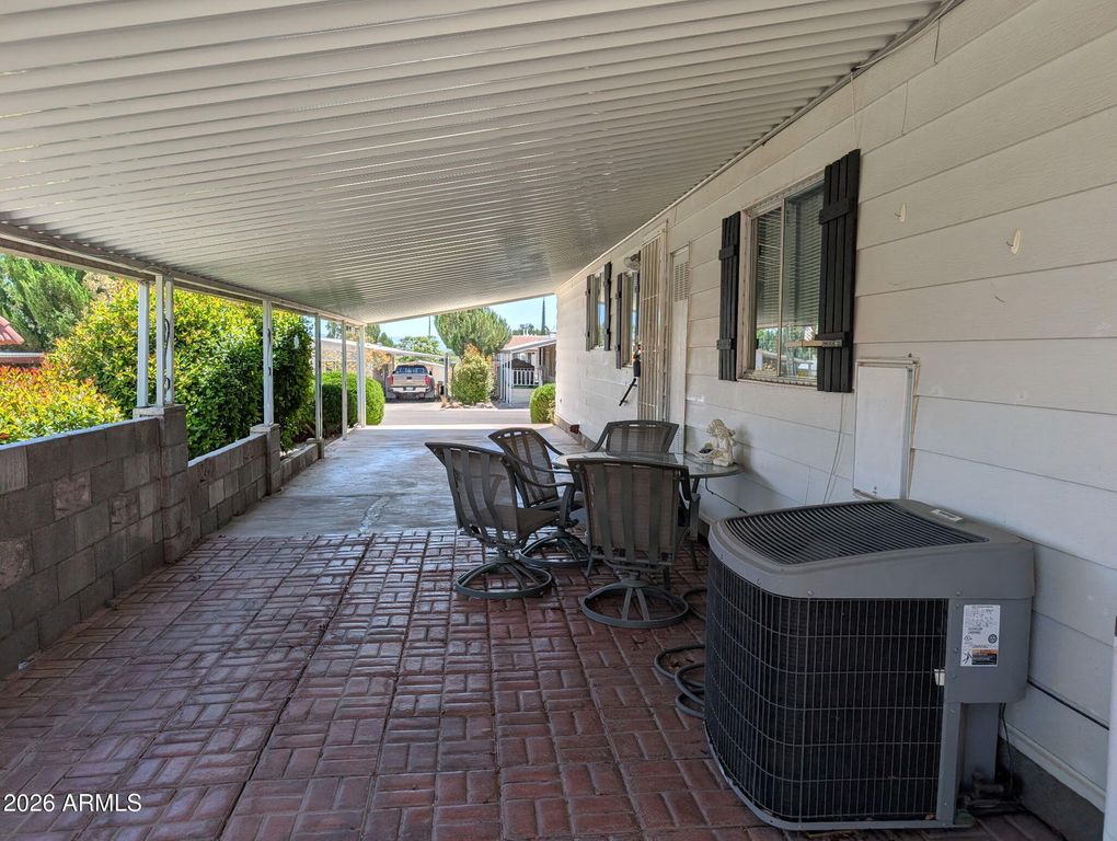 Image 6 of property listing at 325 W STATE ROUTE 89A --, Cottonwood, AZ 86326
