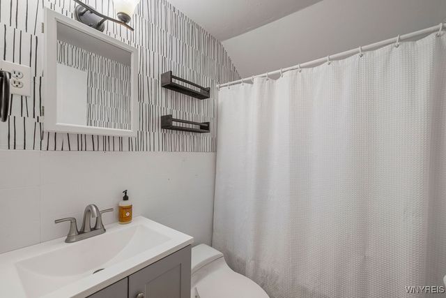 66 West Park Road, Grand Island, NY 14072