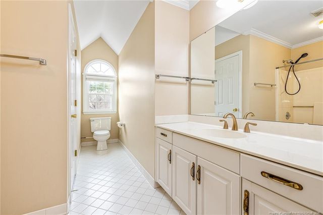 266 Courtyard Lane, Fayetteville, NC 28303