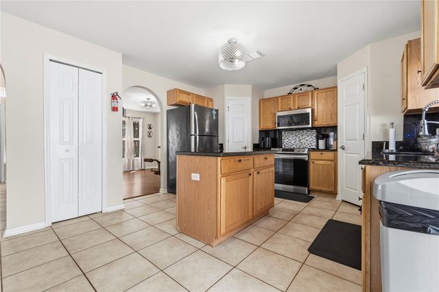 2881 SW 142ND LANE, Ocala, FL 34473