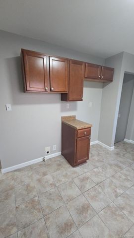 3107 Henry Street, Inkster, MI 48141