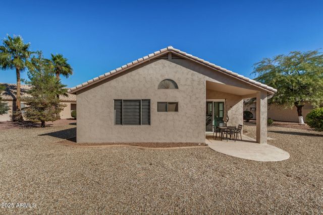 17709 W SUNBELT Drive, Surprise, AZ 85374