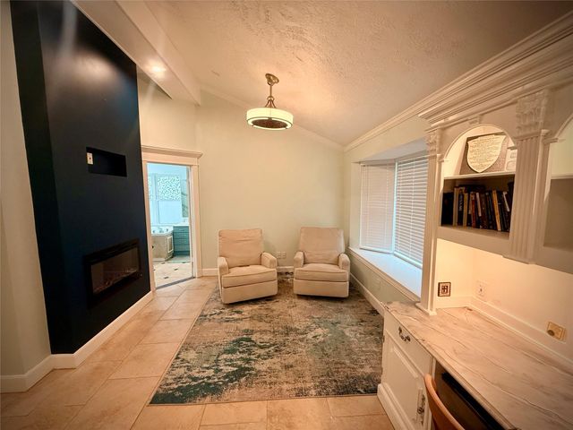 1309 Piney Woods Drive, Friendswood, TX 77546