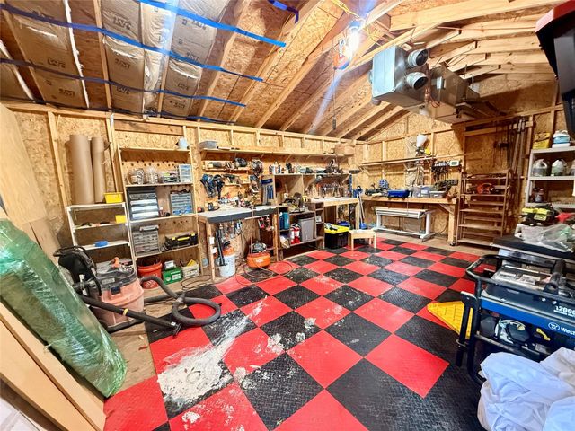 1309 Piney Woods Drive, Friendswood, TX 77546