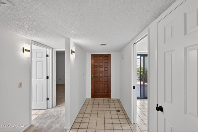 9878 E 1st Street, Tucson, AZ 85748