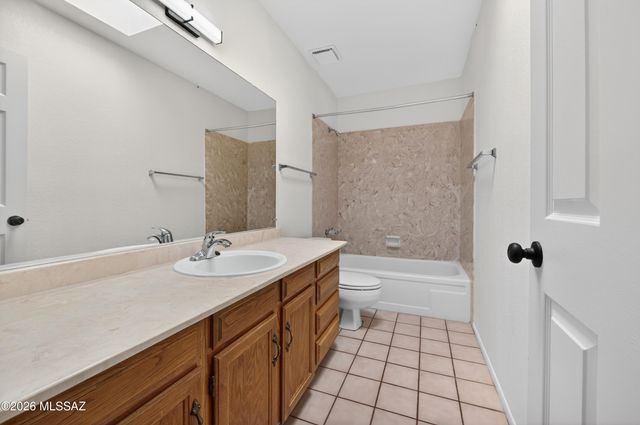 9878 E 1st Street, Tucson, AZ 85748