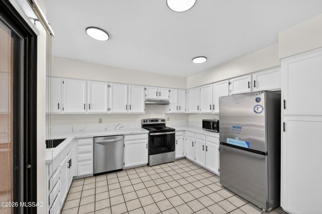 9878 E 1st Street, Tucson, AZ 85748