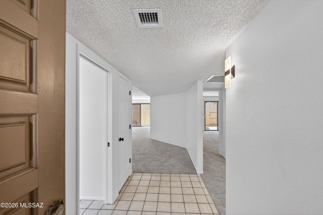 9878 E 1st Street, Tucson, AZ 85748