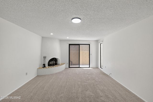 9878 E 1st Street, Tucson, AZ 85748