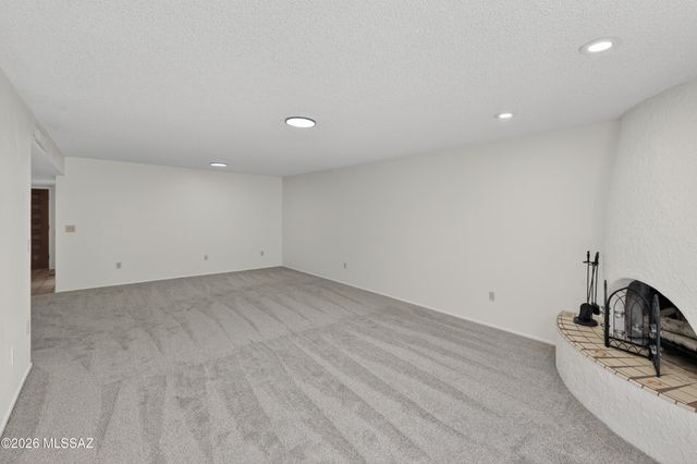 9878 E 1st Street, Tucson, AZ 85748