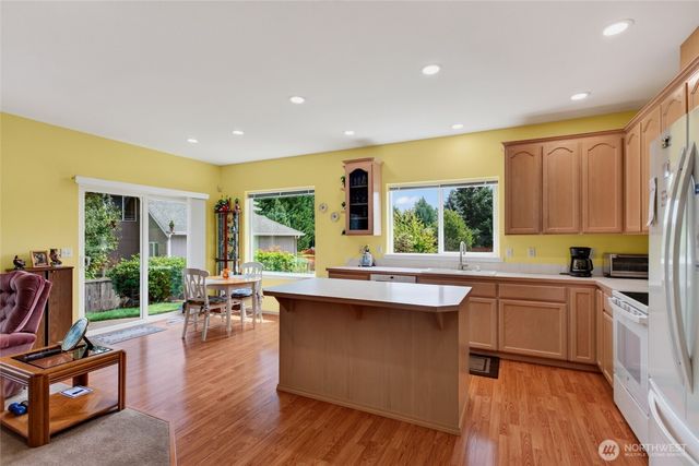 12319 203rd Avenue Ct E, Bonney Lake, WA 98391