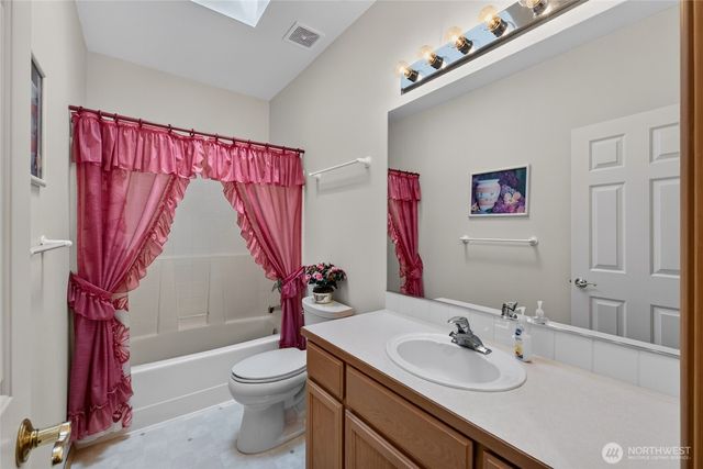 12319 203rd Avenue Ct E, Bonney Lake, WA 98391