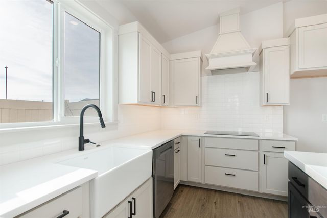 420 S Diesel Way, Boise, ID 83716