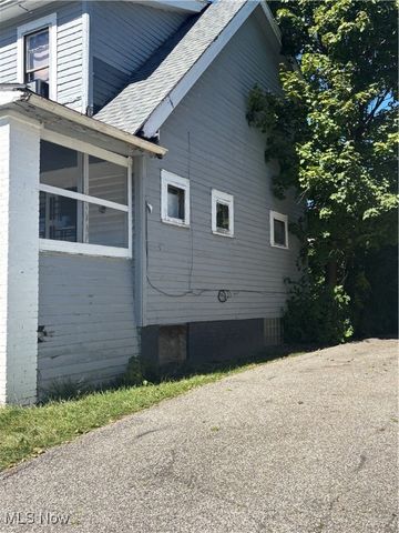 13811 Horner Avenue, Cleveland, OH 44120