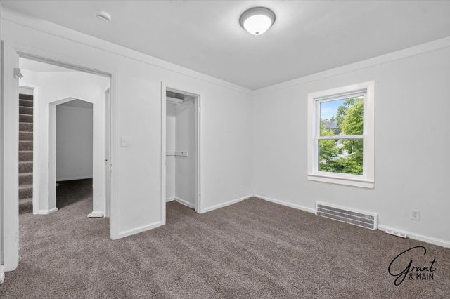 20101 Hickory Street, Detroit City, MI 48205