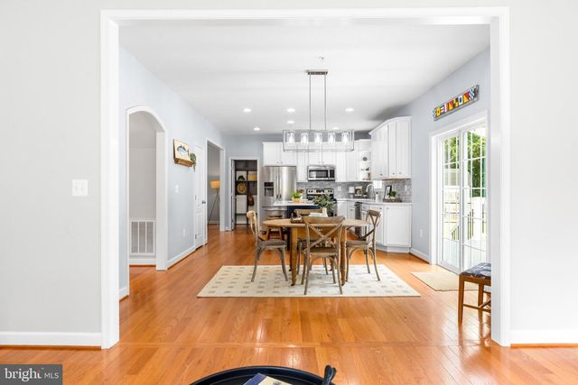 978 GALESVILLE RD, Galesville, MD 20765