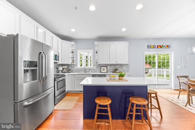 978 GALESVILLE RD, Galesville, MD 20765