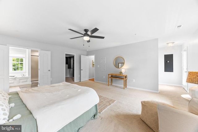 978 GALESVILLE RD, Galesville, MD 20765