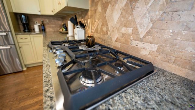 108 River Rock Court, Perry, GA 31069