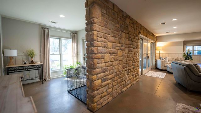 108 River Rock Court, Perry, GA 31069