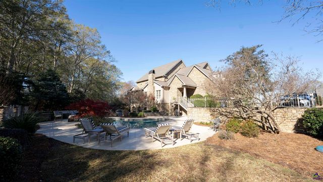108 River Rock Court, Perry, GA 31069