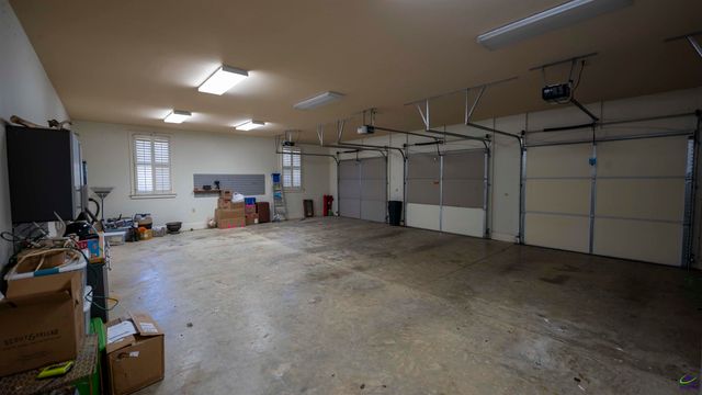 108 River Rock Court, Perry, GA 31069