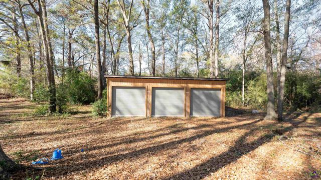 108 River Rock Court, Perry, GA 31069