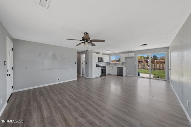 889 Tillman Lane, Gardnerville, NV 89460