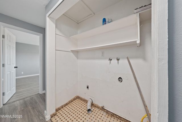 889 Tillman Lane, Gardnerville, NV 89460